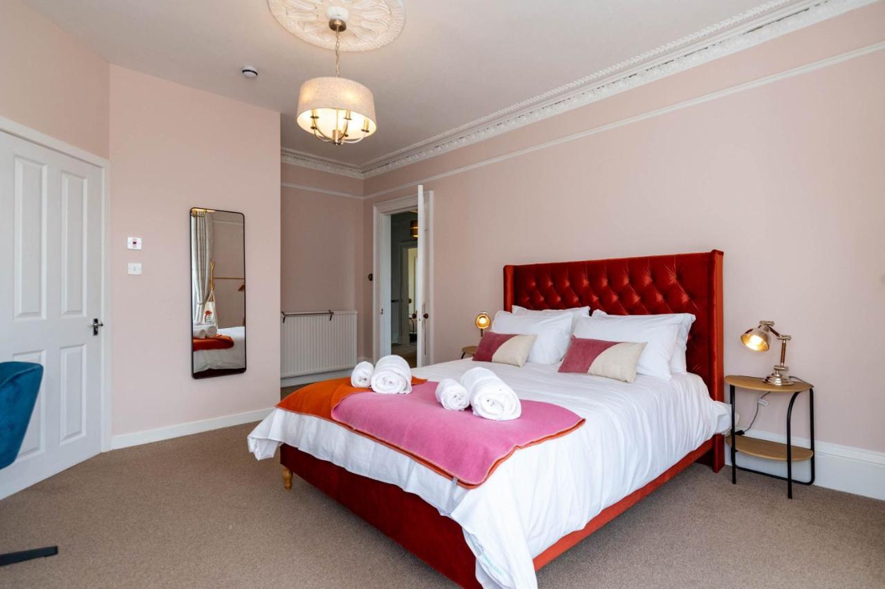 Rosebank House Blairgowrie - Sleeps 12, Games Rooms, Ev Point, Pets Welcome Blairgowrie and Rattray Dış mekan fotoğraf