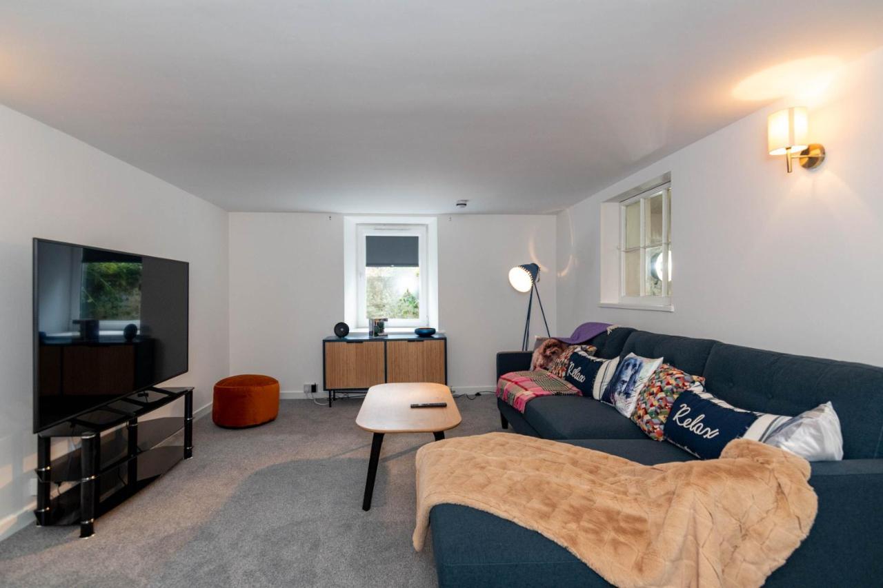 Rosebank House Blairgowrie - Sleeps 12, Games Rooms, Ev Point, Pets Welcome Blairgowrie and Rattray Dış mekan fotoğraf