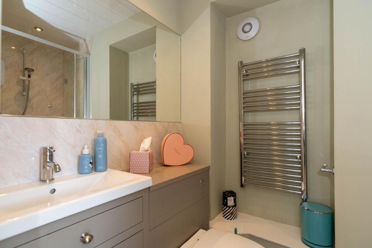 Rosebank House Blairgowrie - Sleeps 12, Games Rooms, Ev Point, Pets Welcome Blairgowrie and Rattray Dış mekan fotoğraf